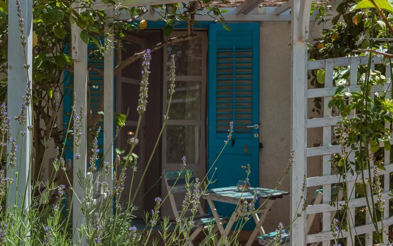 La Casa Del Limoneto Panzió Favignana 3*,