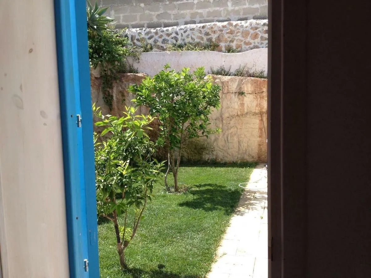 ***  La Casa Del Limoneto Panzió Favignana Olaszország